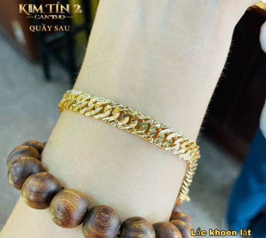 Lắc Khoen Lật 2 Chỉ 2 