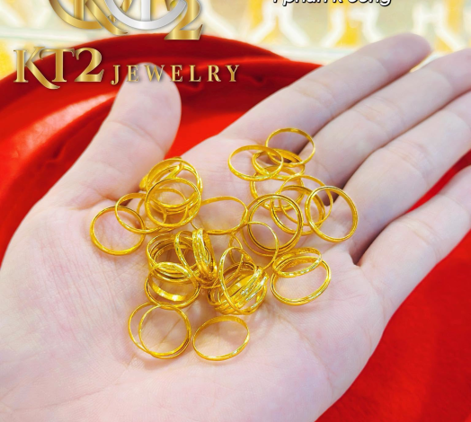 Nhẫn Trơn 1 Phân Vàng 23K 983 