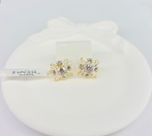 Bông Kiểu Hoa Khoá Gài Sau 7 phân vàng 610